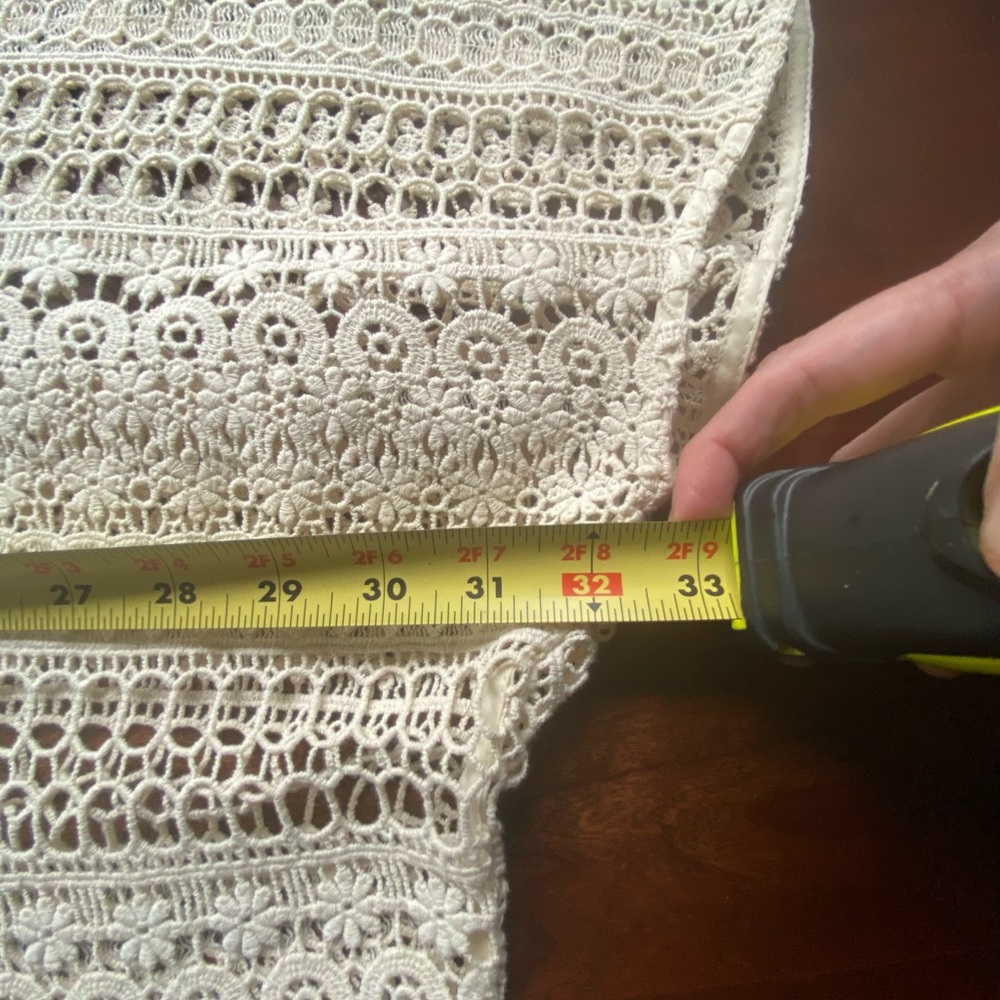 NWT CAbi Capri Crochet Top #5026 - Picture 3 of 5